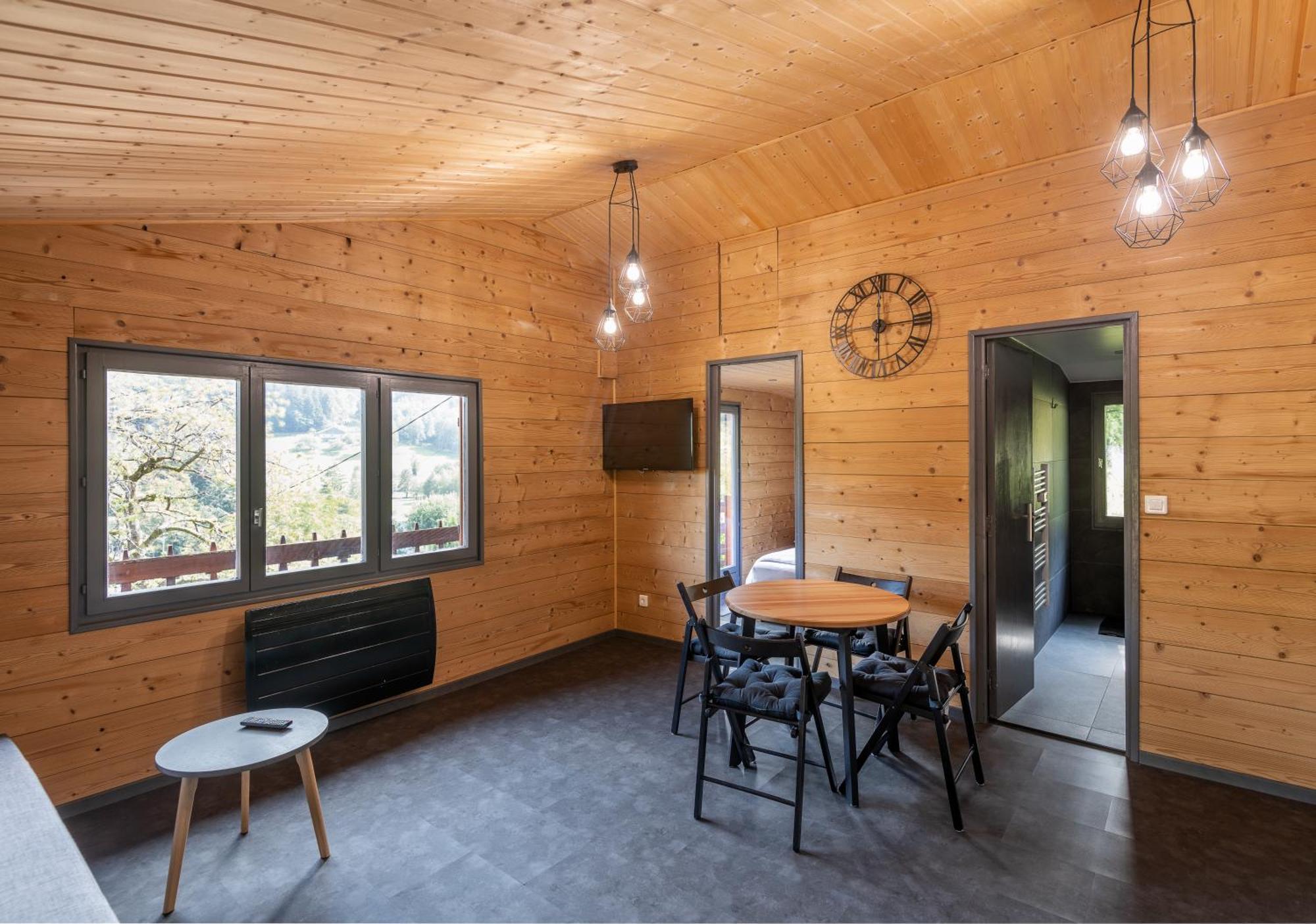 Chalet Du Faubourg & Jacuzzi, Proximite Gerardmer & La Bresse Rochesson ภายนอก รูปภาพ
